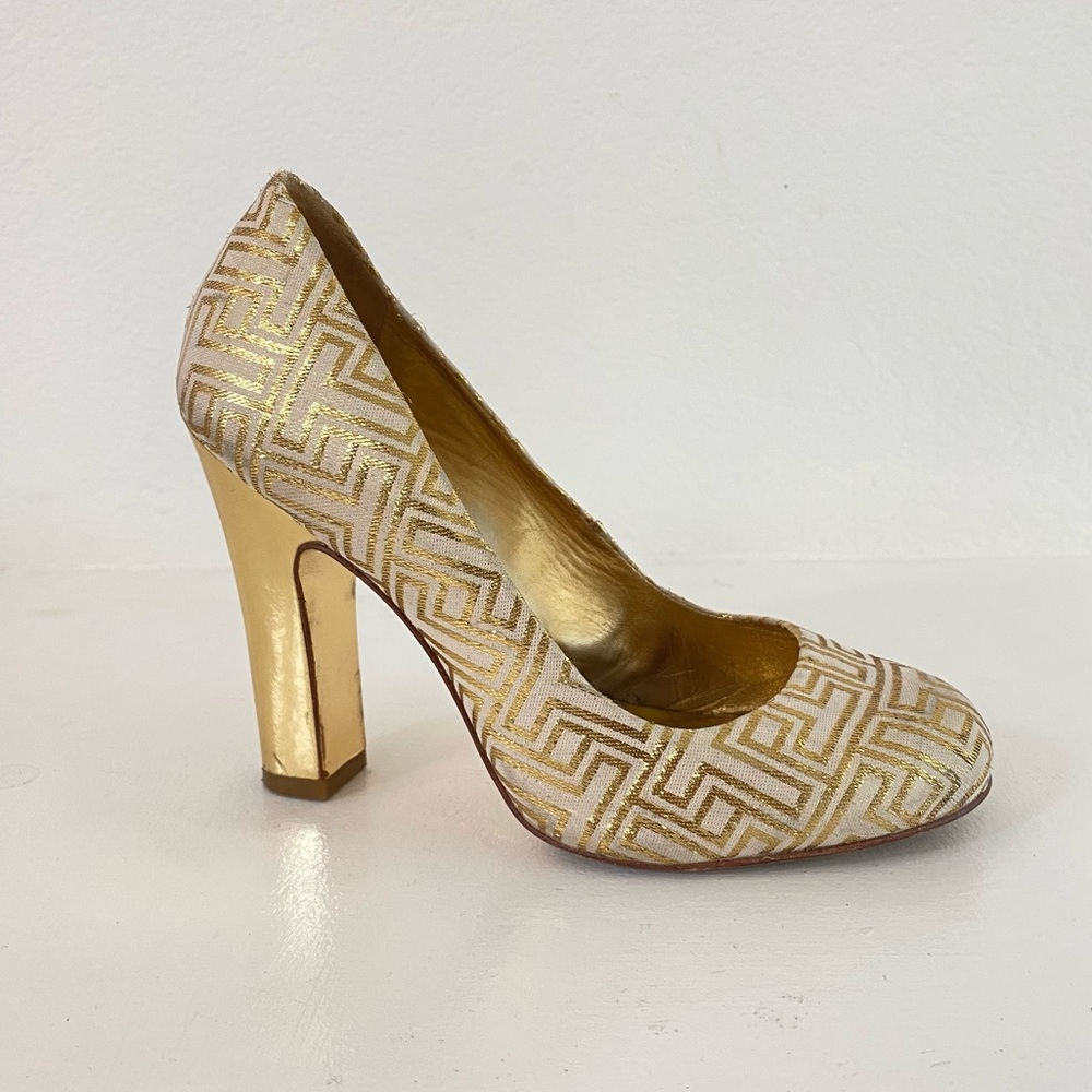 Tory Burch Colin Pump Heel in Gold sz 6